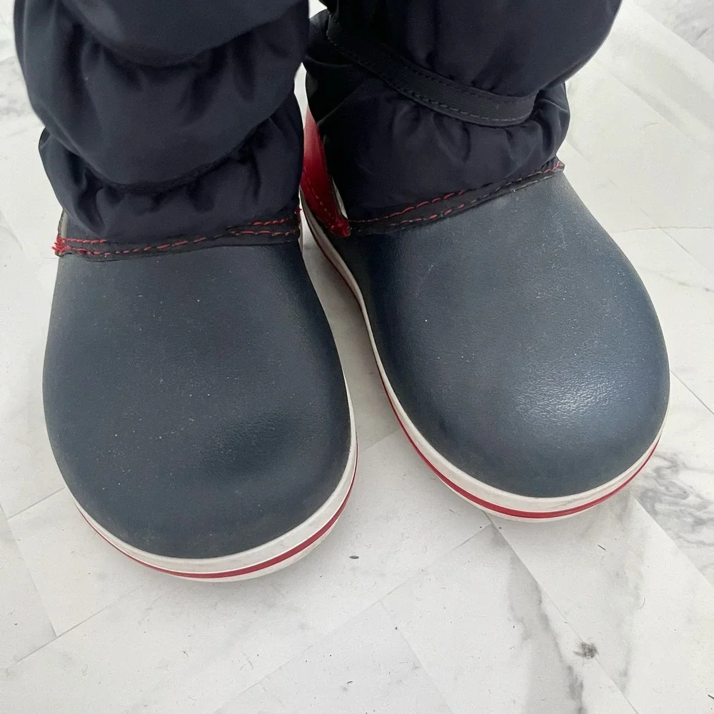 CROCS Crocband Winter Boots Size C6‎